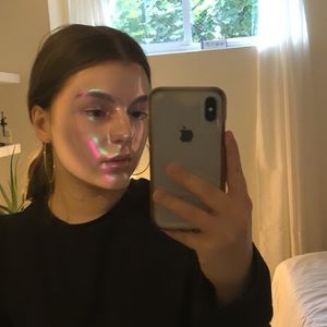 Meet your Posher, Isabel